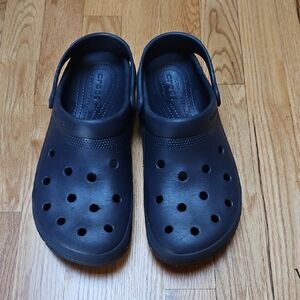 CROCS Classic Clogs in Dark Blue